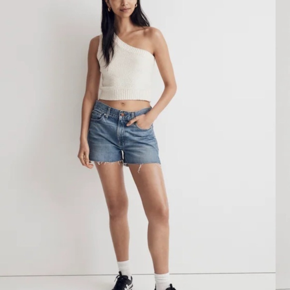 MADEWELL relaxed amid length denim shorts size 31